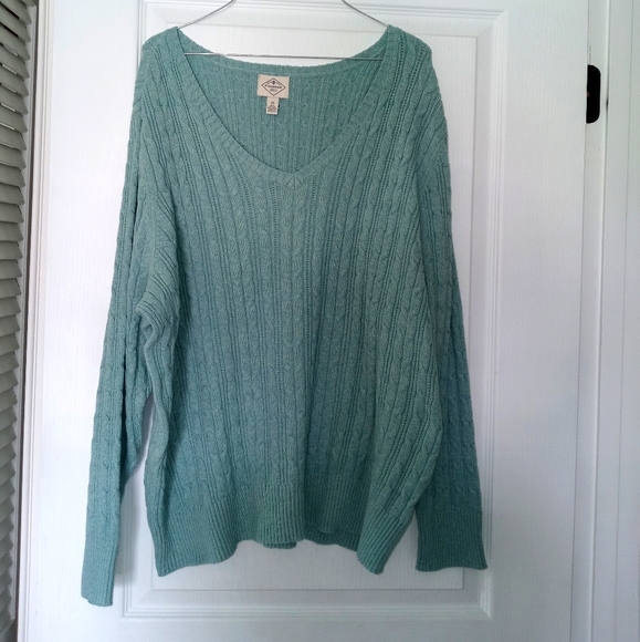 V neck sweater